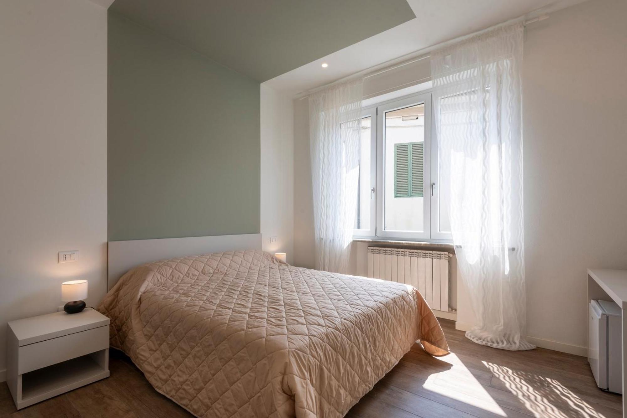 Iarsera Rooms And Apartment Lucca Exterior photo